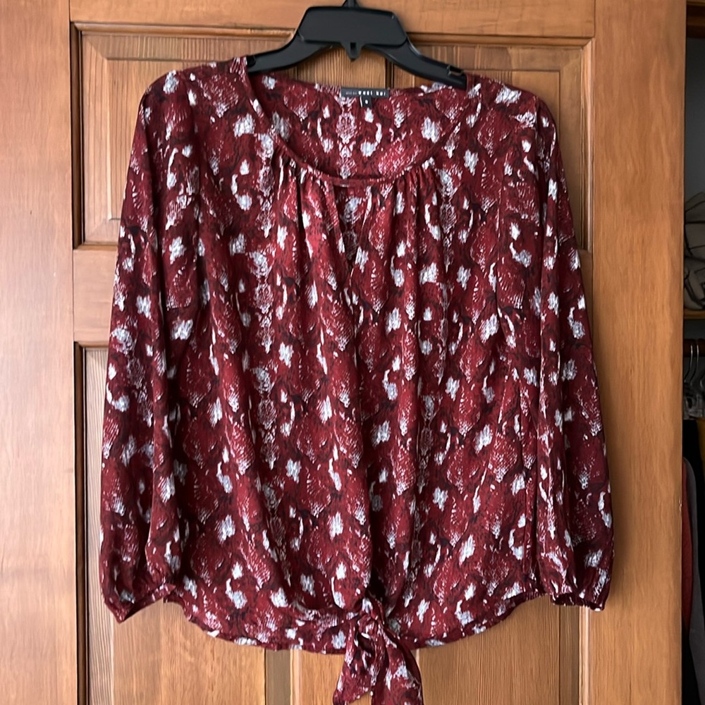West Kei key hole tie front top